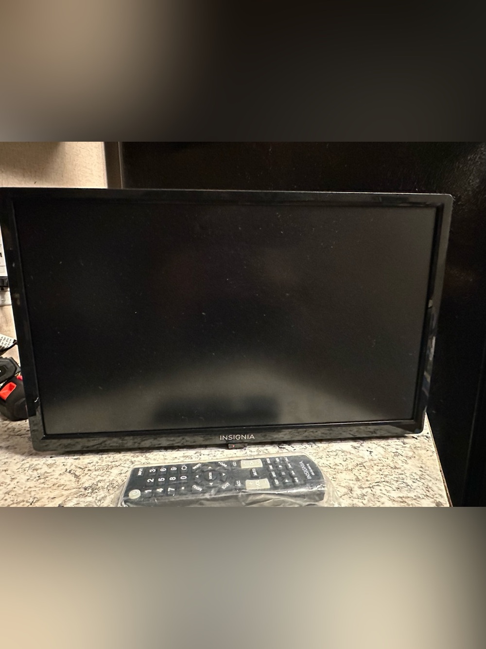 NEW WOB Insignia NS-19D310NA21 19" Class N10 Series LED HD TV w/Remote *NO STAND